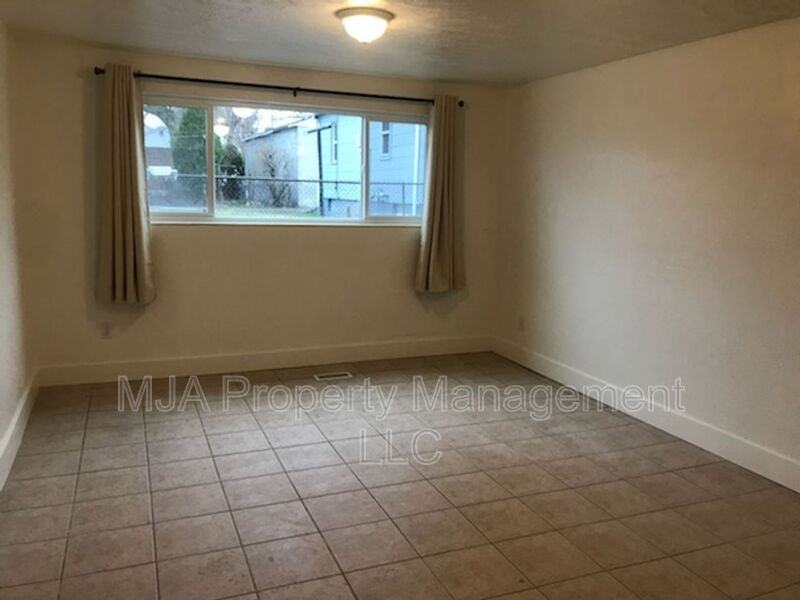 655 Sw #2 - Photo 3 of 20