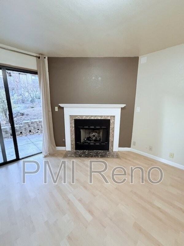 2943 Tierra Verde E - Photo 3 of 18