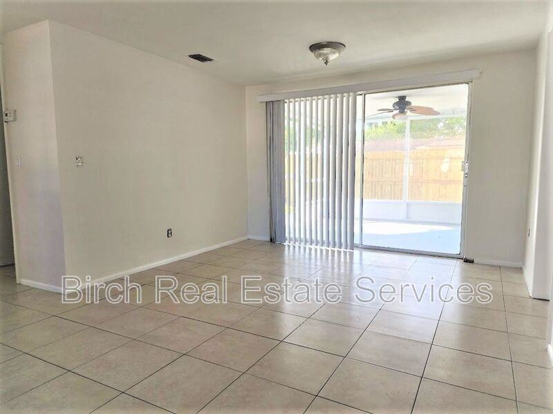 5304 Penguin Dr - Photo 3 of 15