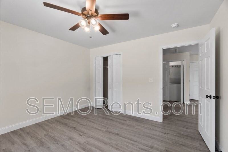 177 Coles Hl - Photo 3 of 5