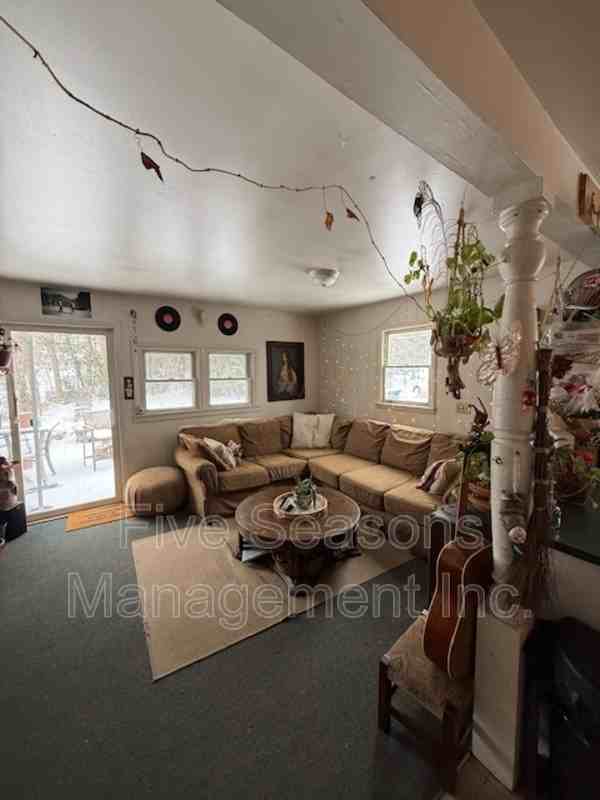 362 Riverside Ave - Photo 2 of 14