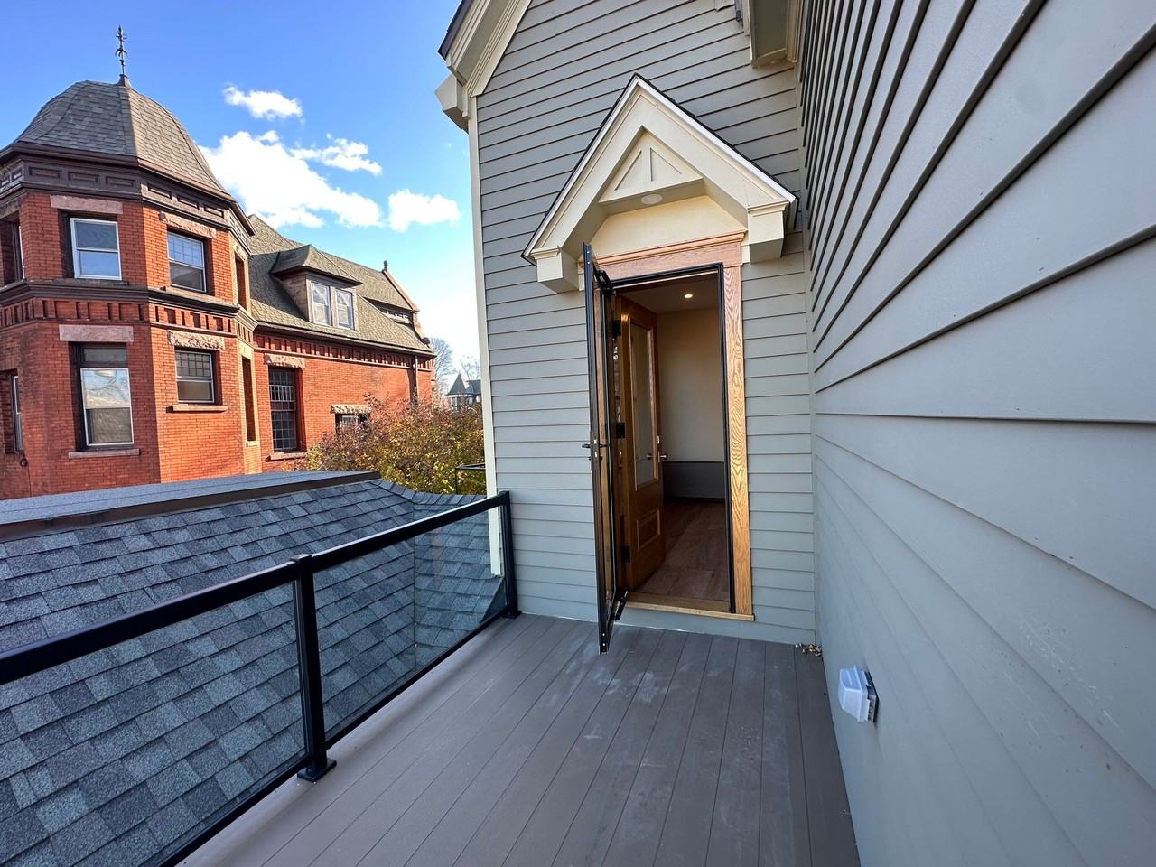 Summer Elms - Photo 3 of 17