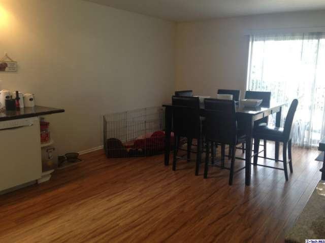 1089 Eucalyptus Ln - Photo 3 of 7