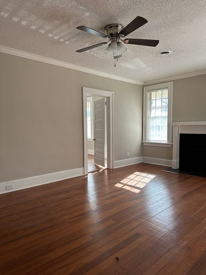 1698 Johns Road Ext - Photo 7 of 13