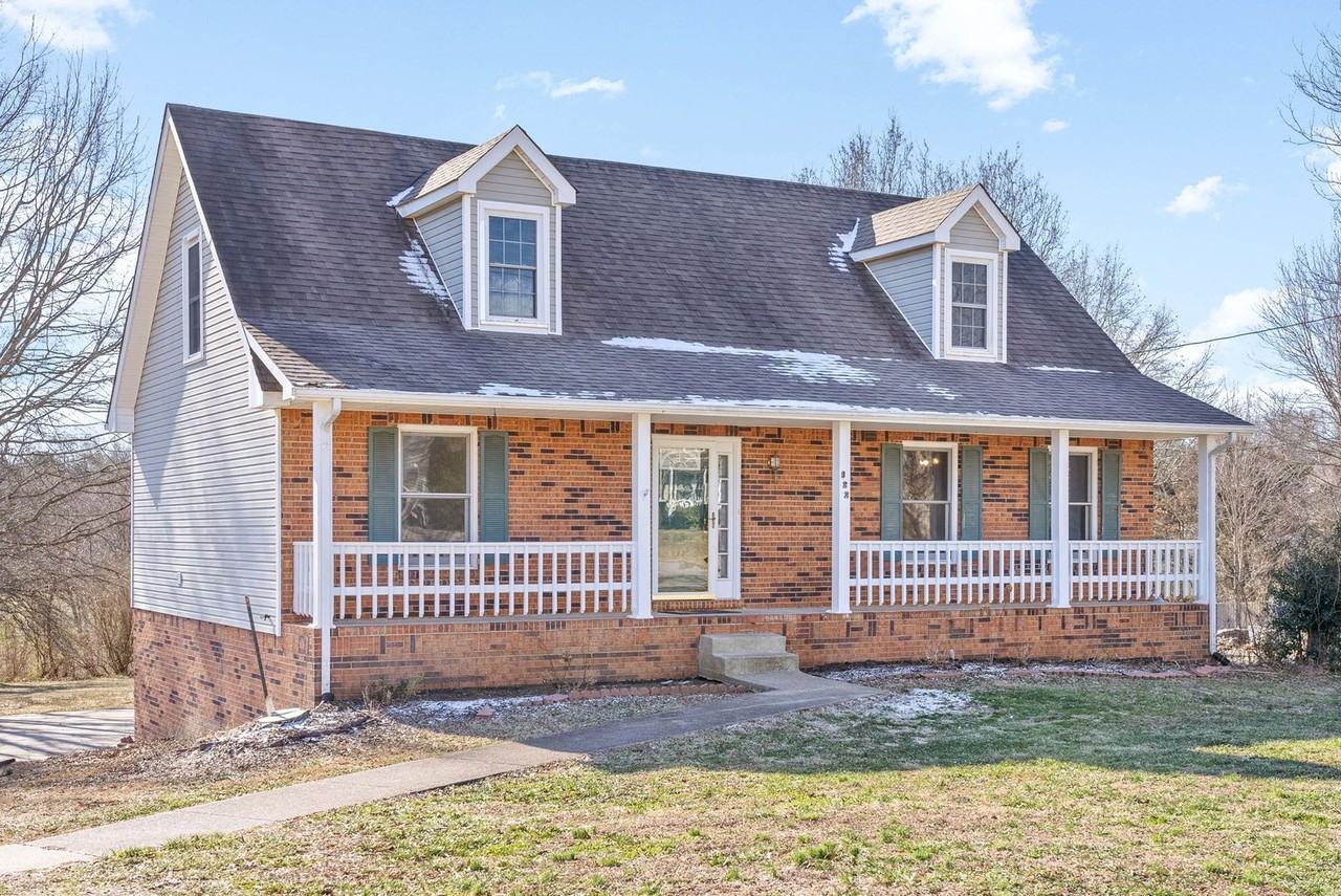 822 Branch Bend Rd - Photo 2 of 35