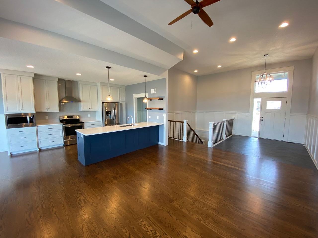 418 Freemont Dr - Photo 6 of 42