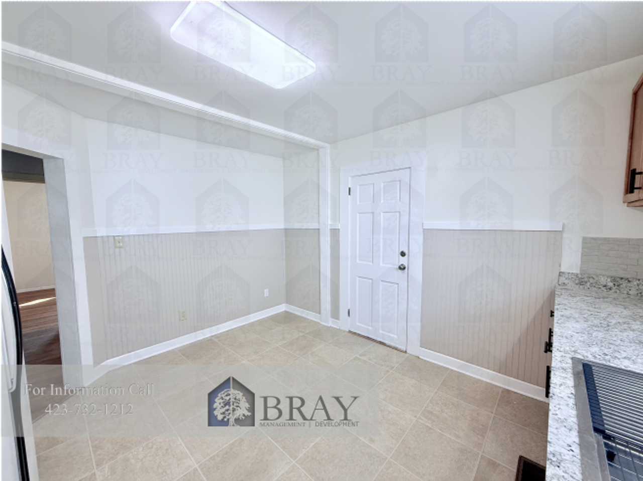 911 Hopson St - Photo 7 of 14