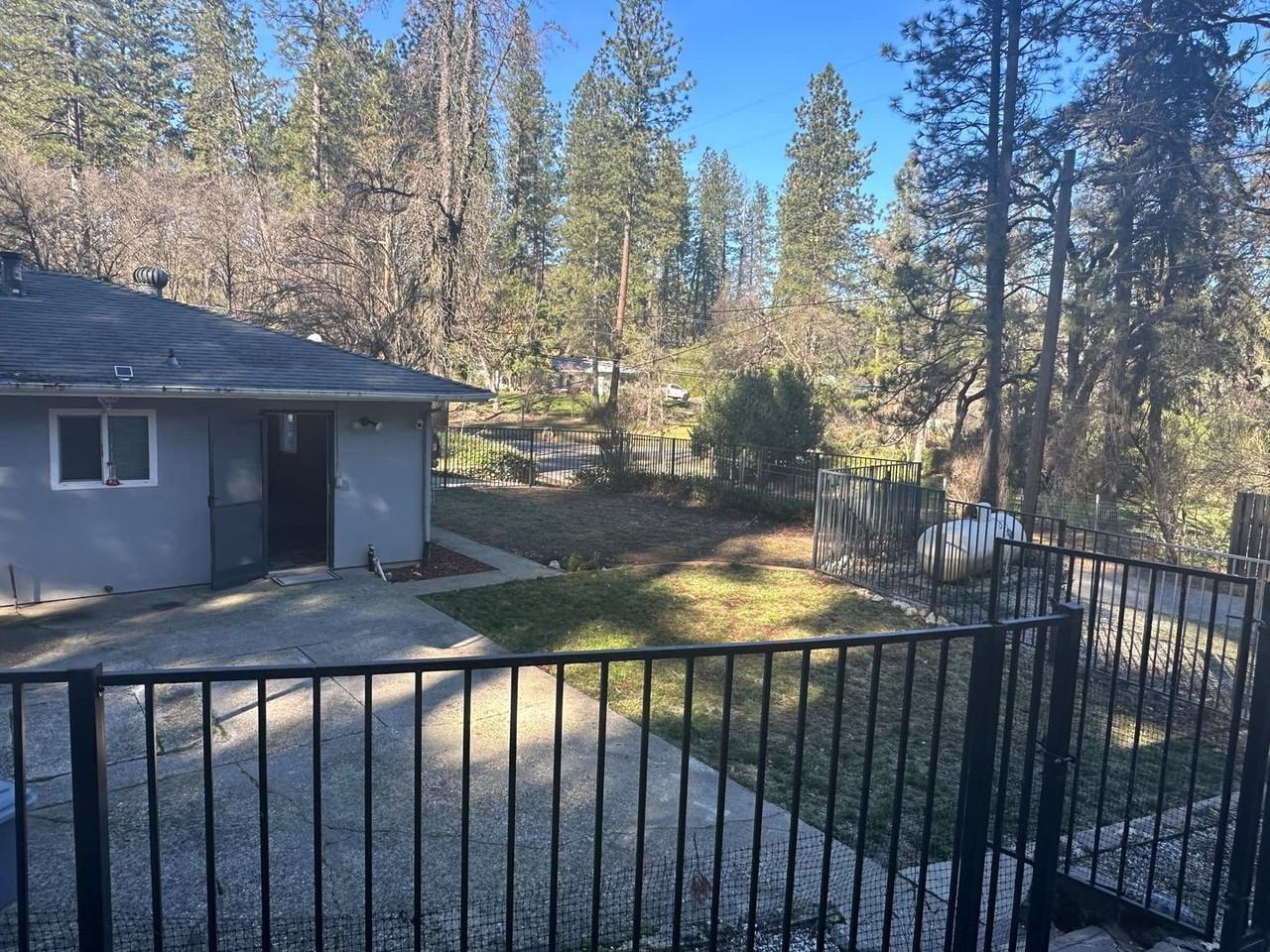 987 Timber Hills Rd - Photo 2 of 15