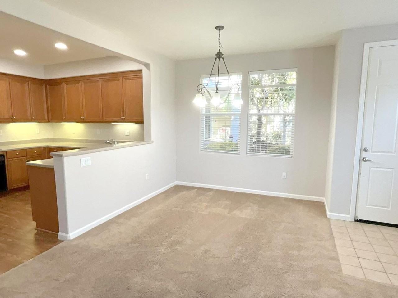 2213 Joree Ln - Photo 5 of 32