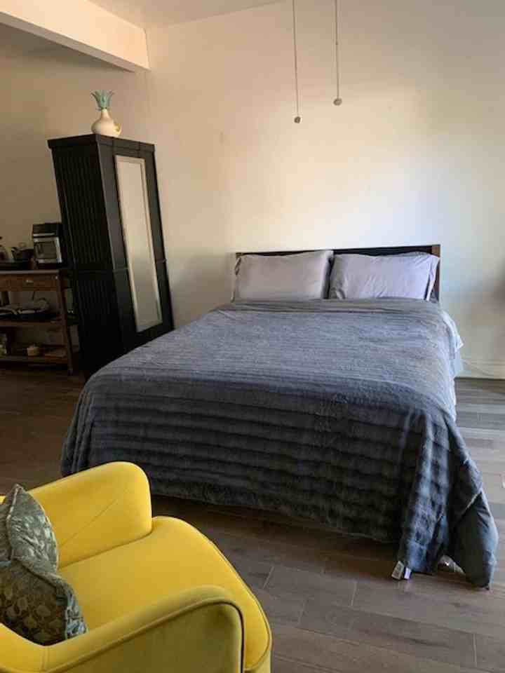 2815 S Grade Rd - Photo 3 of 20