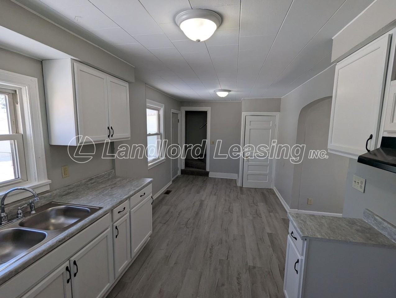 3251 Camden Ave - Photo 7 of 16