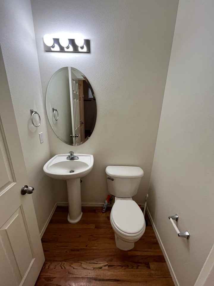 19572 Salmonberry Ct - Photo 5 of 18