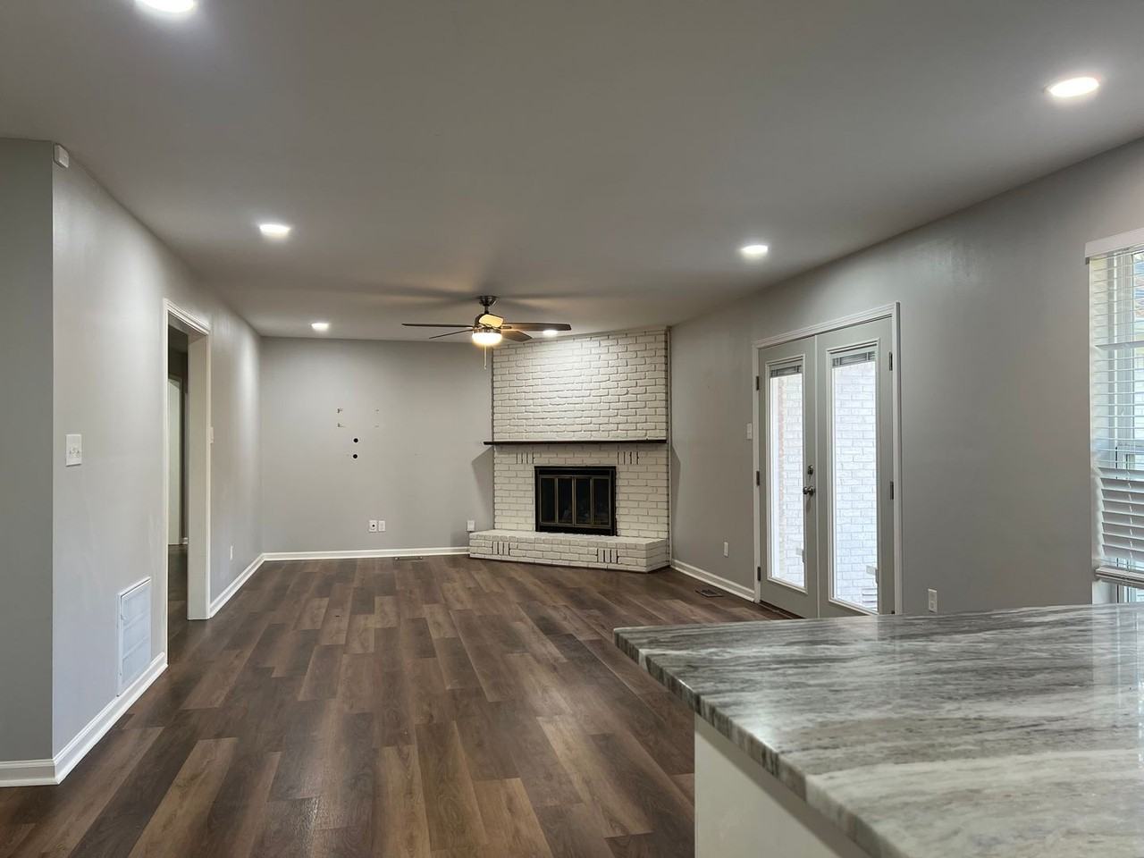 1816 Breckenridge Dr - Photo 6 of 24