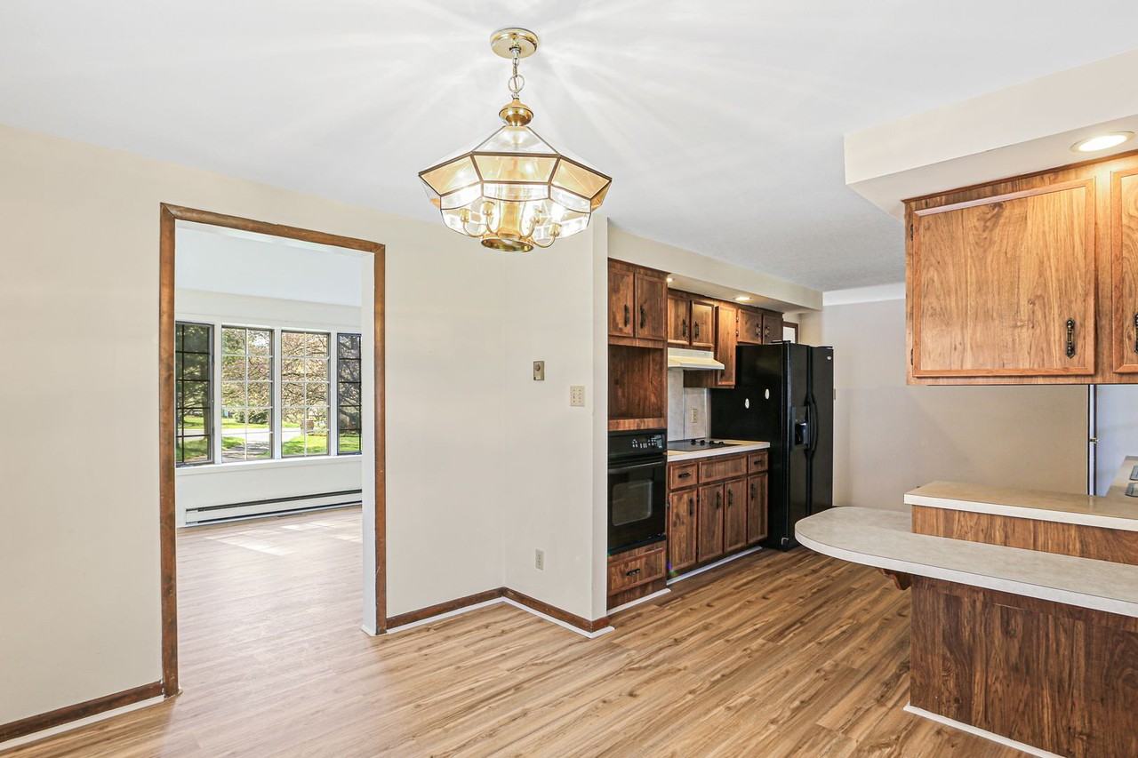 3620 Marguerite Ct - Photo 2 of 37