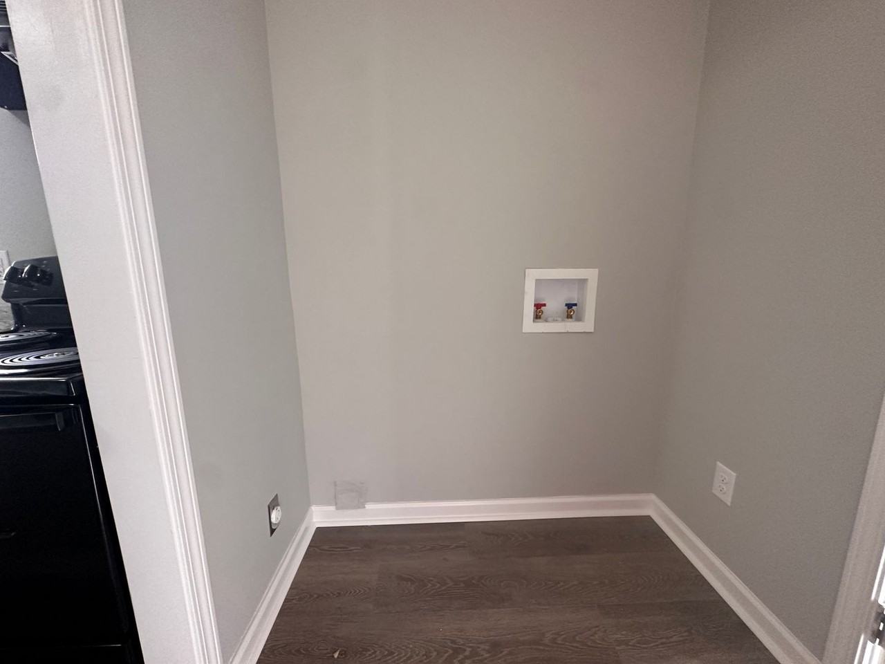 714 S Franklin St - Photo 7 of 9