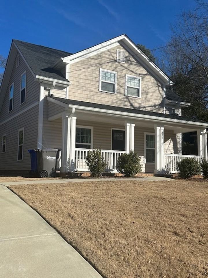 592 Farley Ave - Photo 3 of 29