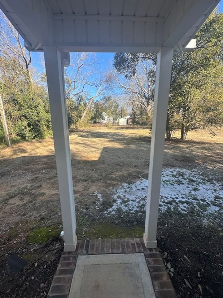 592 Farley Ave - Photo 5 of 29