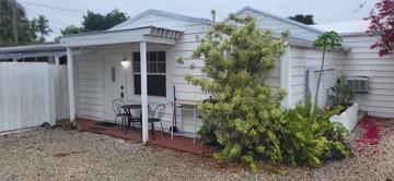 featured image of 1005 Ne 17th St