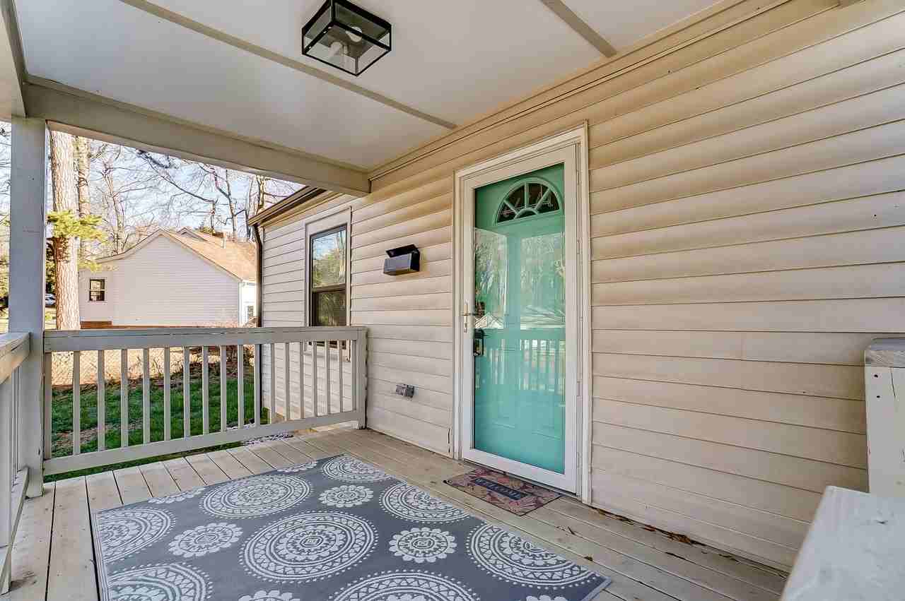 2911 Beech Nut Rd - Photo 3 of 21