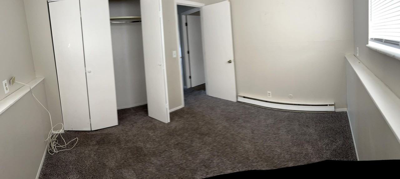 111 Floss Mar Court - Photo 3 of 6