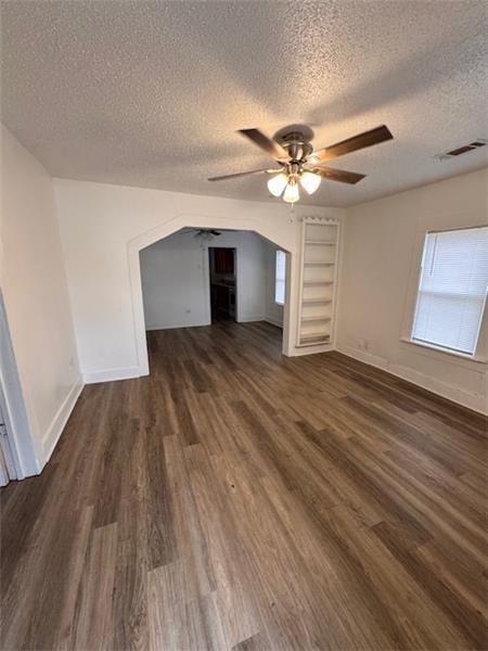 900 Harlem Ave - Photo 2 of 14