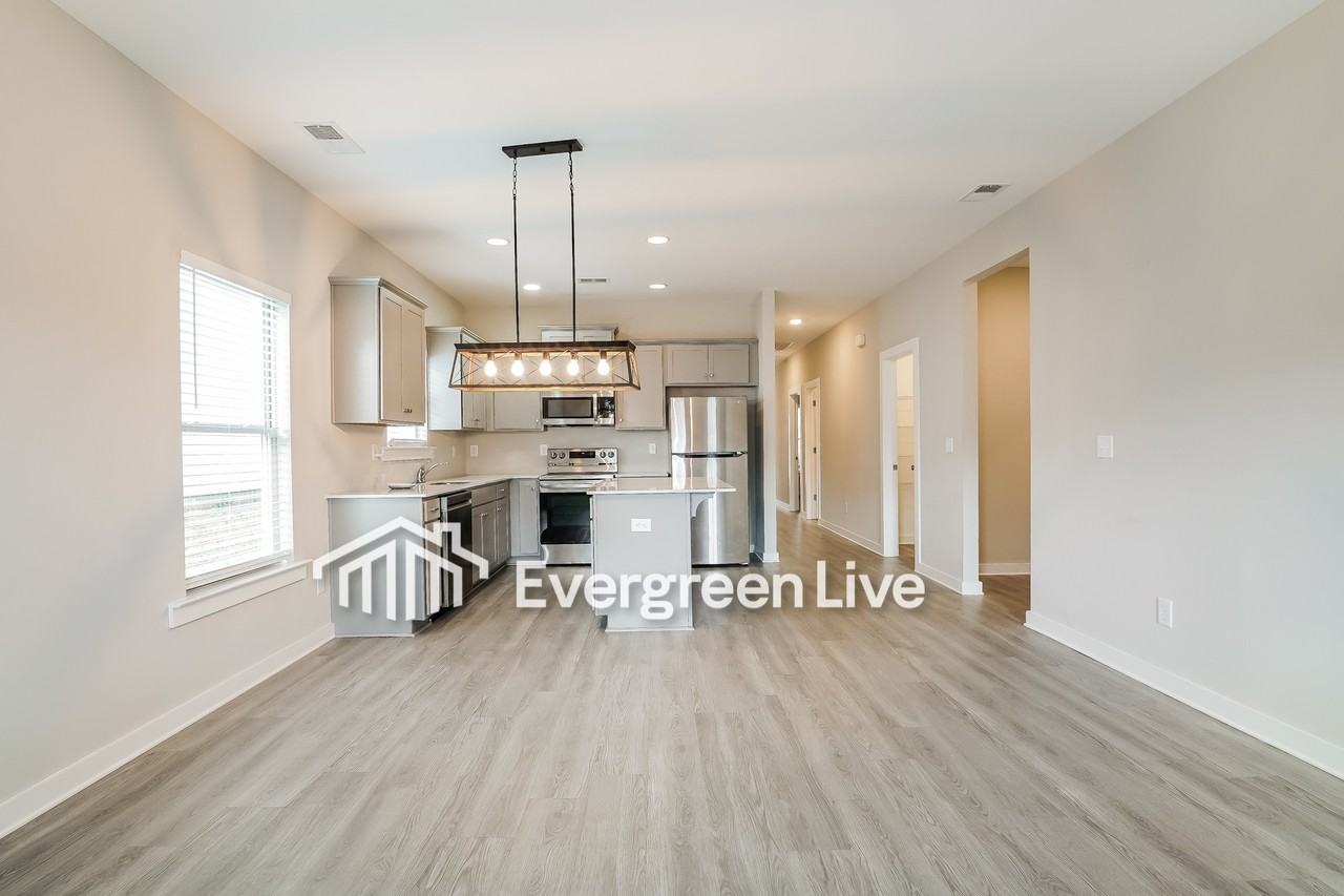 173 Park Dr N - Photo 5 of 16