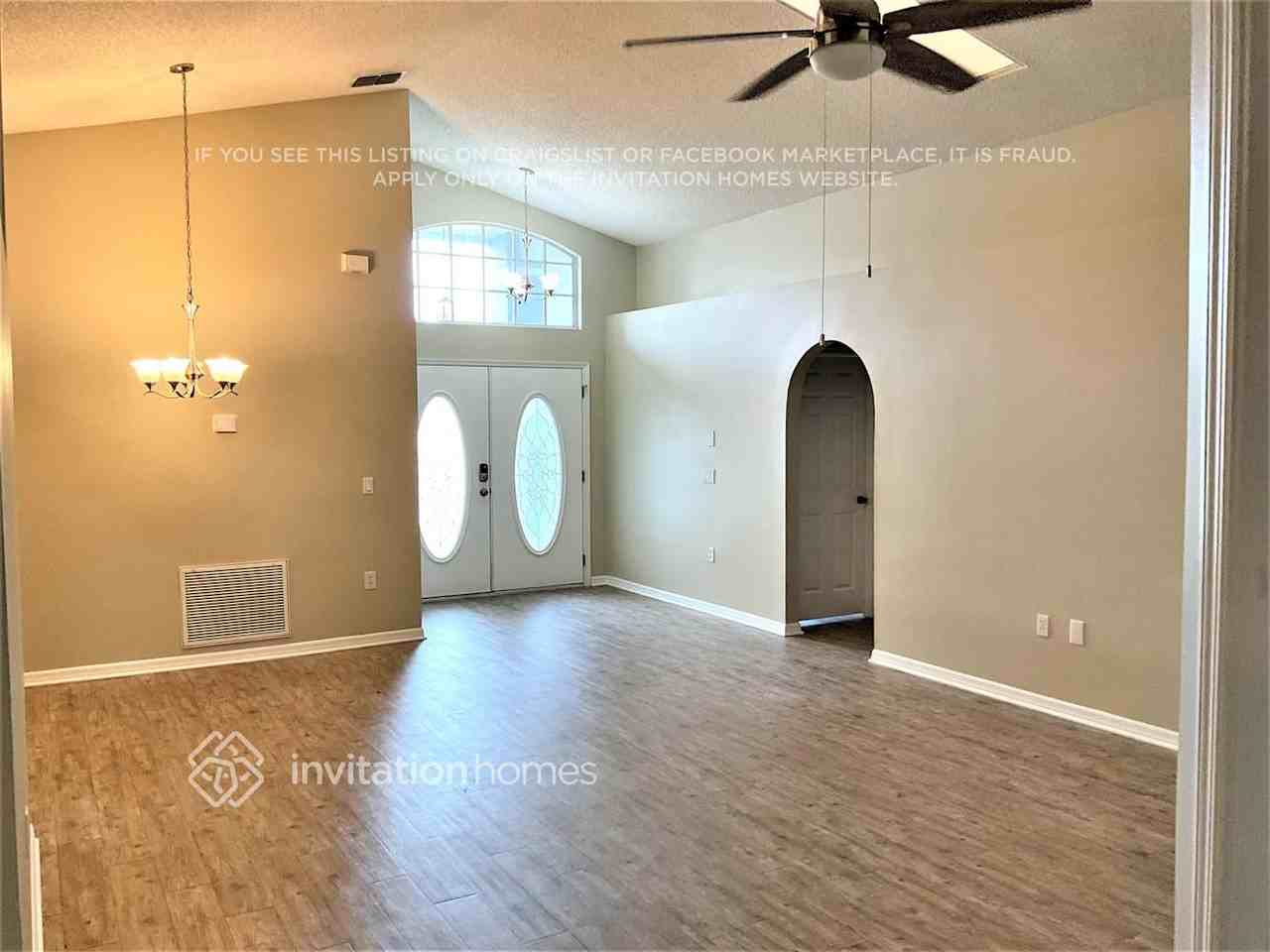 6711 Fawn Ridge Dr - Photo 2 of 19