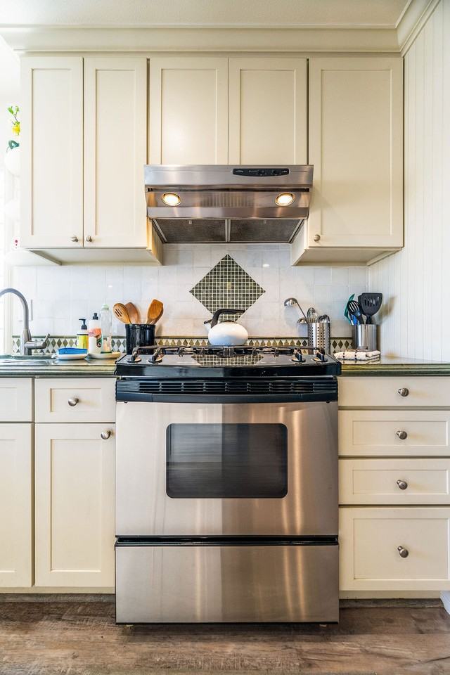 1385 Camden Ln #NA - Photo 3 of 50