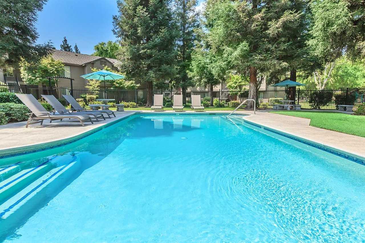 Sierra Ridge in Clovis, California. The perfect place to call home! - Photo 5 of 50