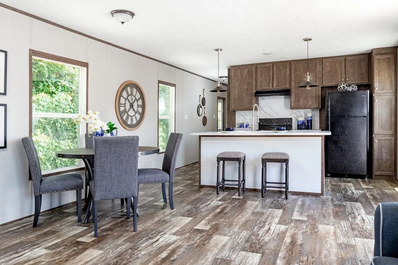 3559 Joycliff Road - Photo 7 of 39