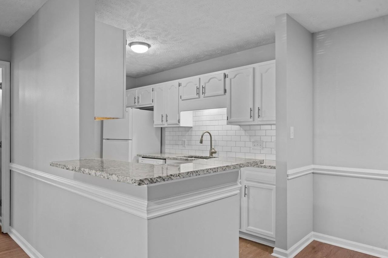 Welcome to Laketree Apartments – A Place to Call Home! - Photo 7 of 15