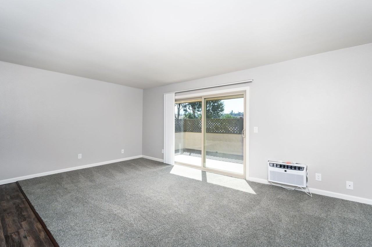 Helix South Apartments - Photo 7 of 12