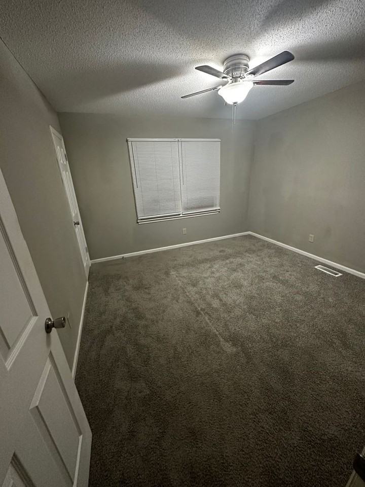 Cedar Hill Apartments - Photo 2 of 16