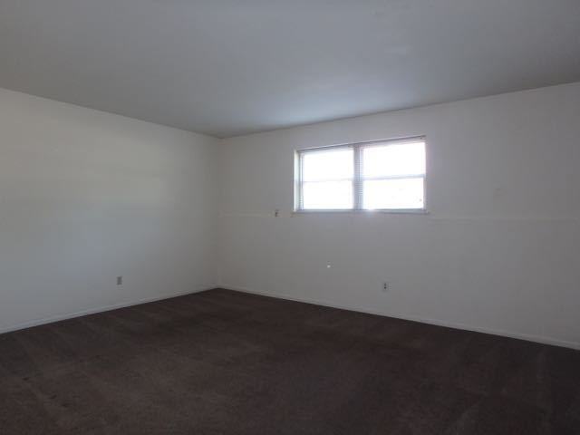 211 Waugh St - Photo 2 of 21