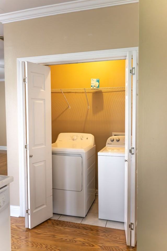 217 Penny Ln - Photo 6 of 9