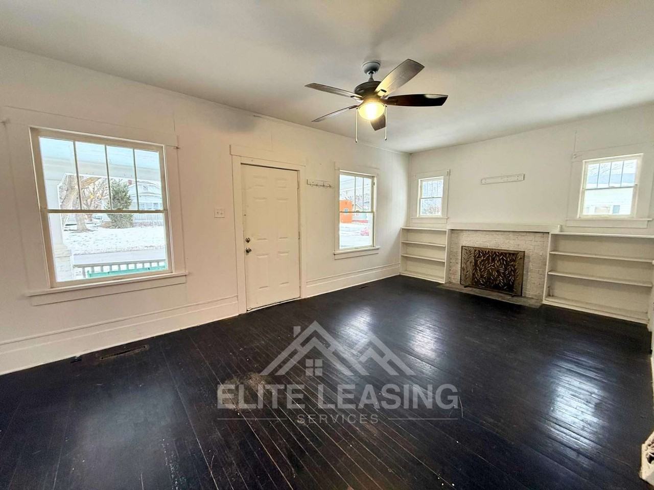 1200 Sw Macvicar Ave - Photo 3 of 10