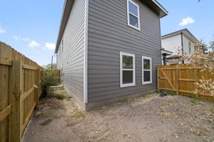 featured image of 7226 Briar Pl