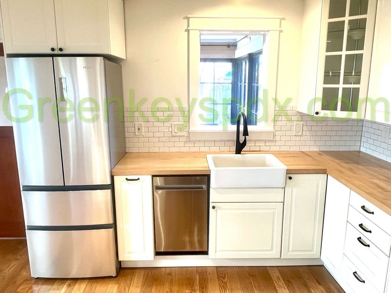 7318 N Vincent Ave - Photo 5 of 25