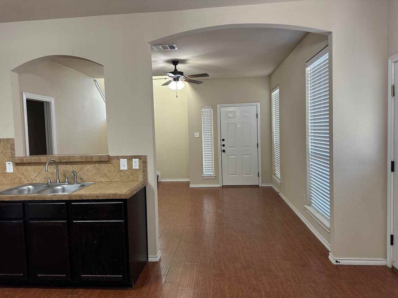 118 Sierra Rose Loop - Photo 5 of 23