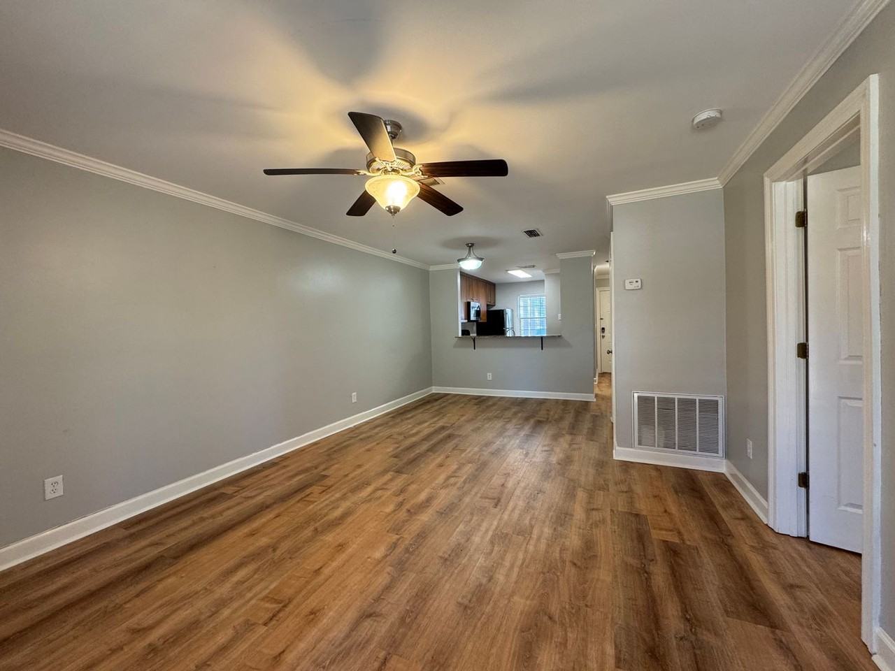 2112 Old Taylor Rd - Photo 5 of 15