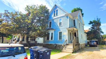 featured image of 428 Hamilton Place