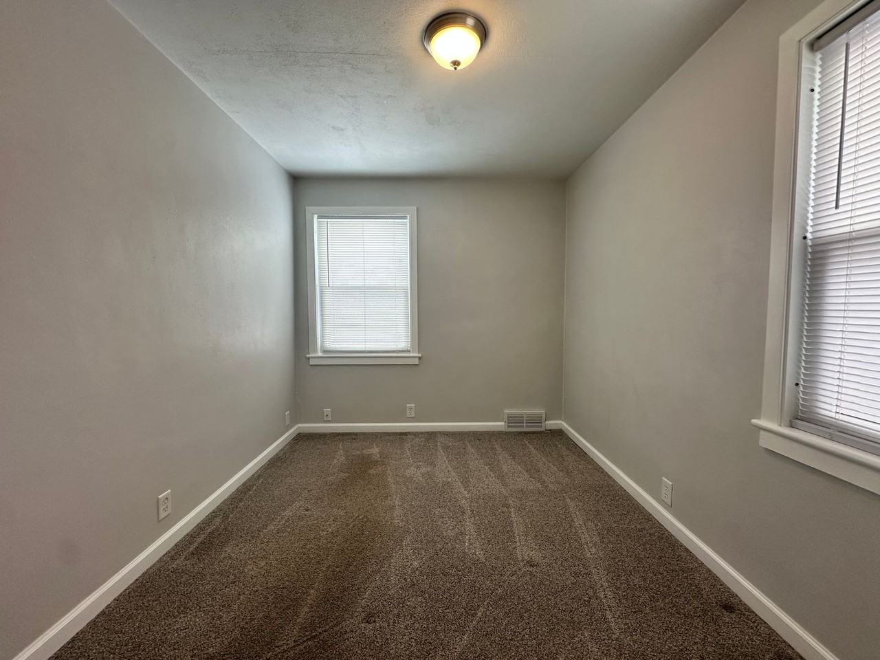 107 30th St N - Photo 7 of 13