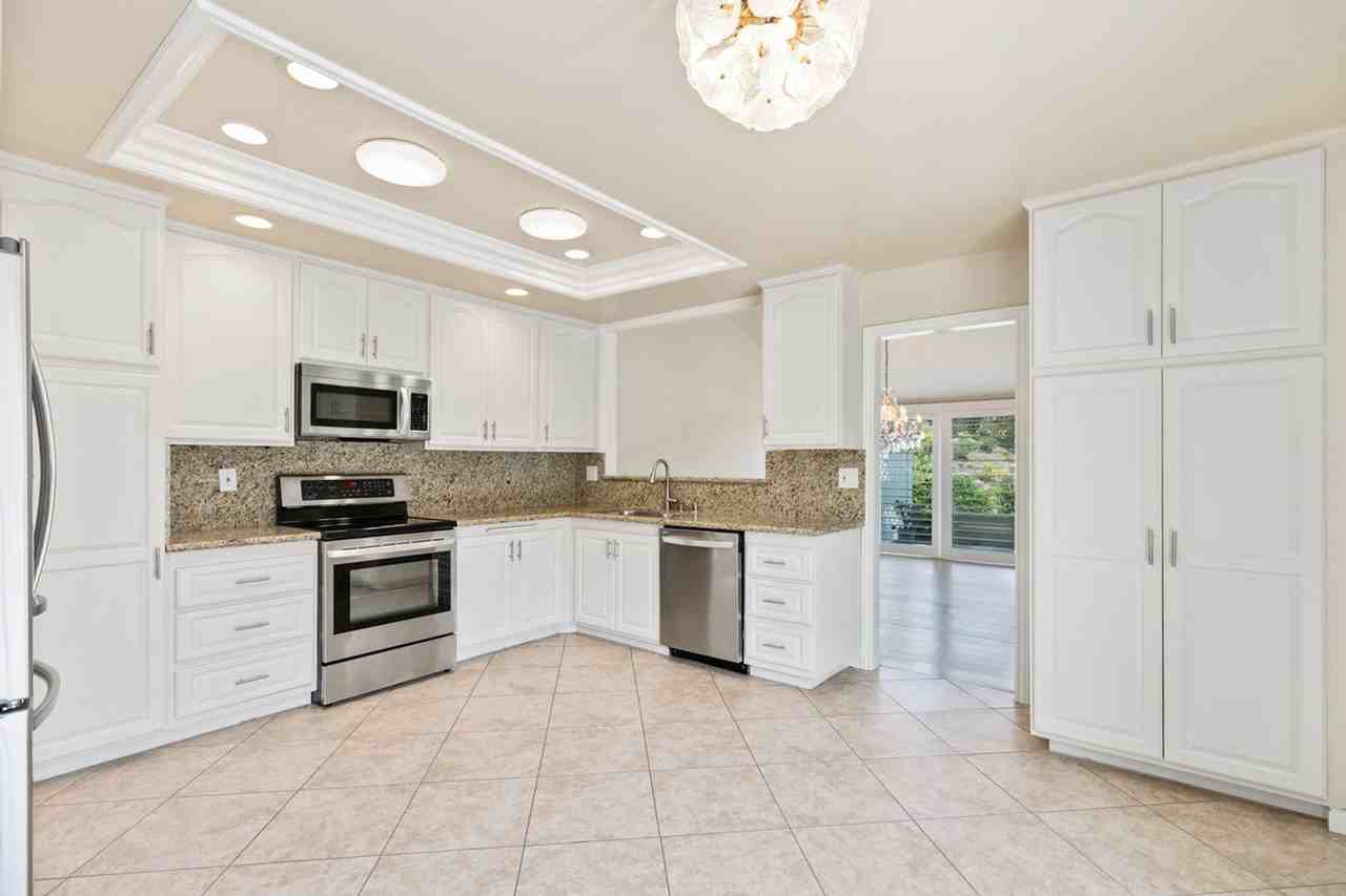 31362 Abanita Way - Photo 3 of 24