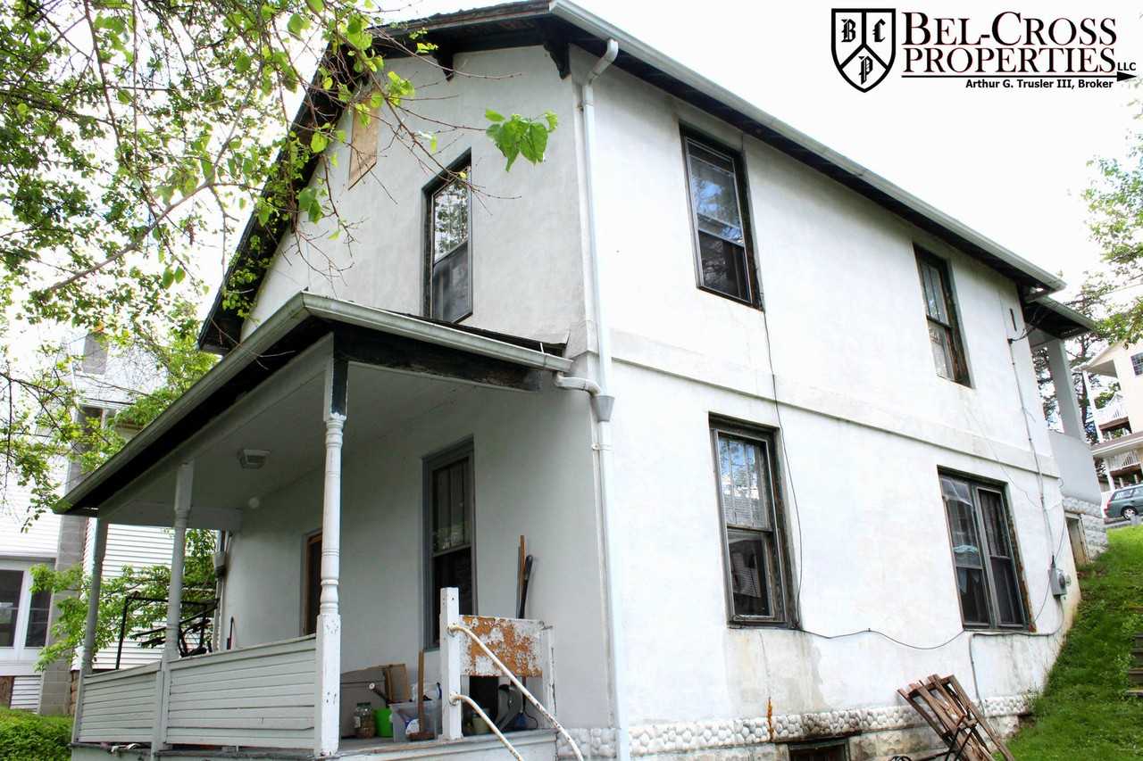 397 Gilmore St - Photo 3 of 21