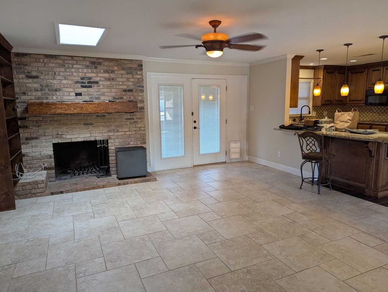 3808 64th Dr - Photo 2 of 16