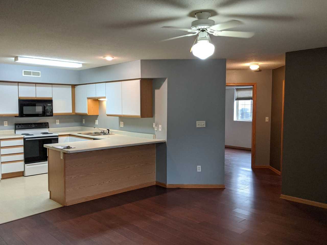 2266 Holiday Road #302 - Photo 3 of 10