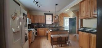 328 Catherine St - Photo 1 of 1