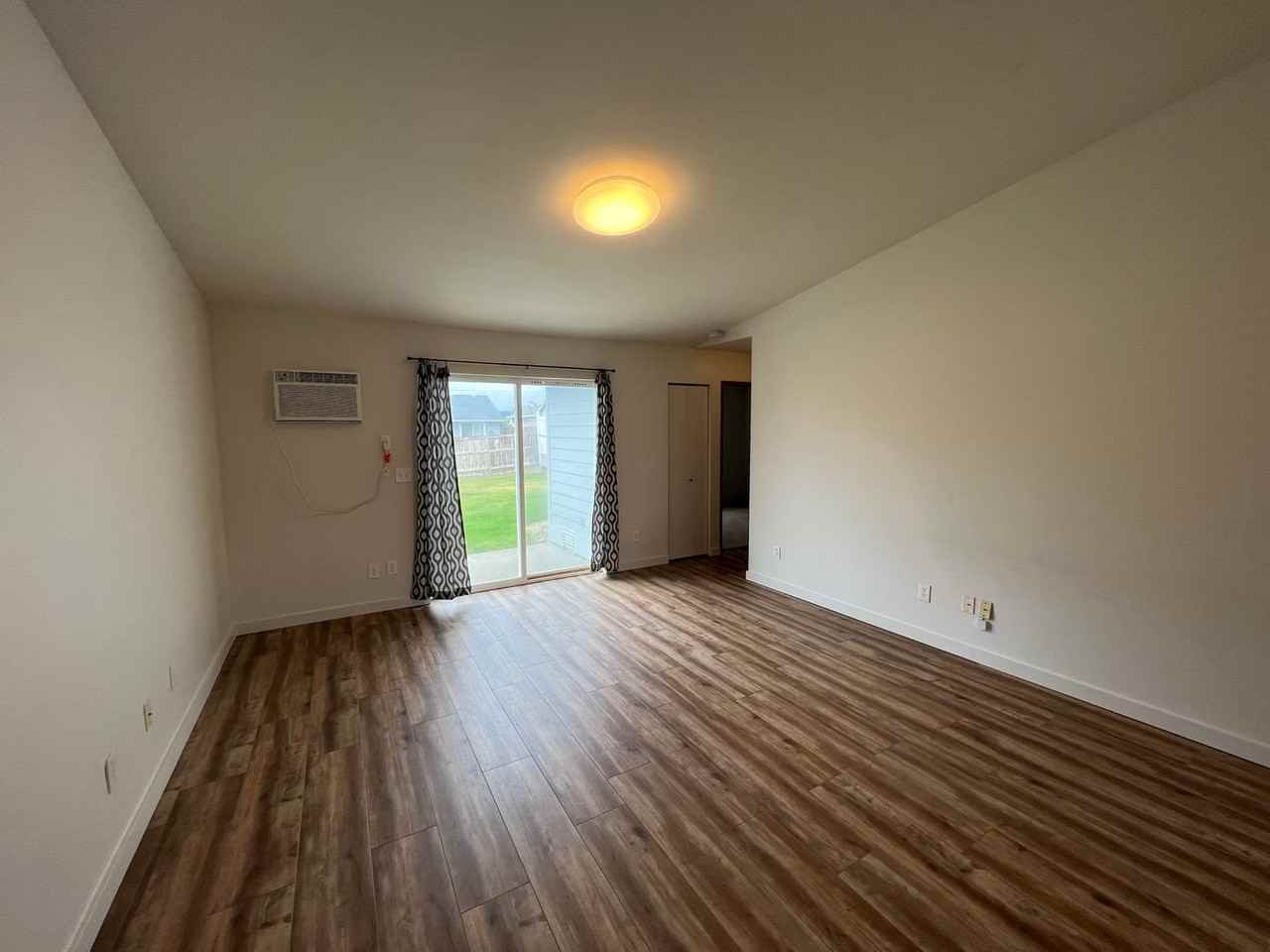 805 E White Birch Ave - Photo 7 of 25