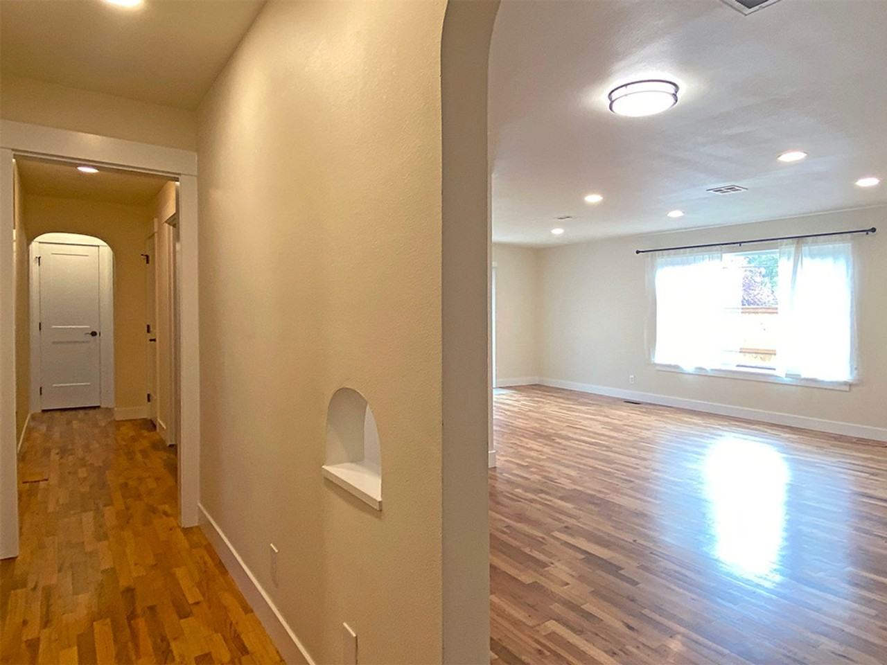 1010 Nw 25th St - Photo 3 of 22