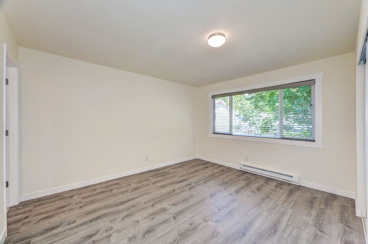 2516 S 286th Pl #C - Photo 7 of 16